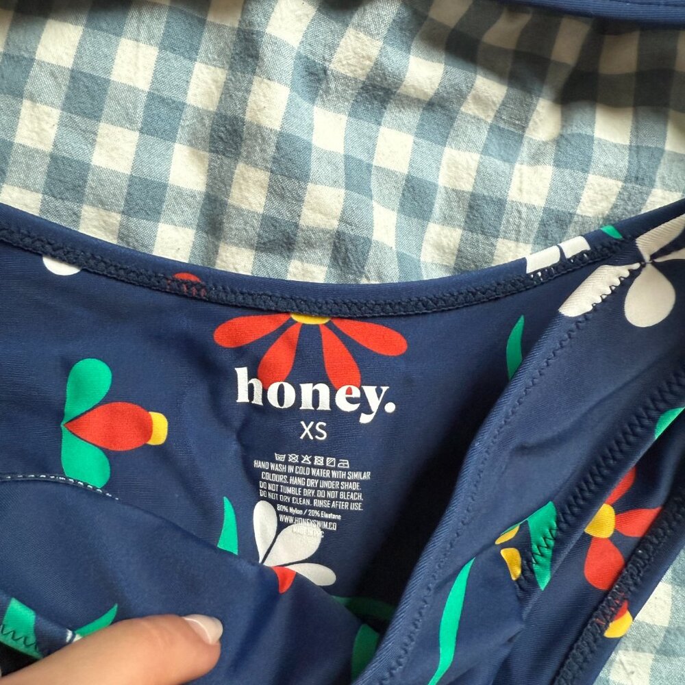 Honey Swim Paradiso Bralette Bikini Top (S) and Bottoms (XS) - Picture 2 of 5